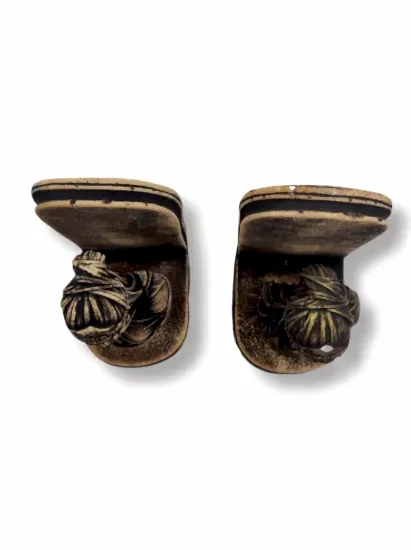 MİTOLOJİK FİGÜRLÜ DEKORATİF KİTAPLIK